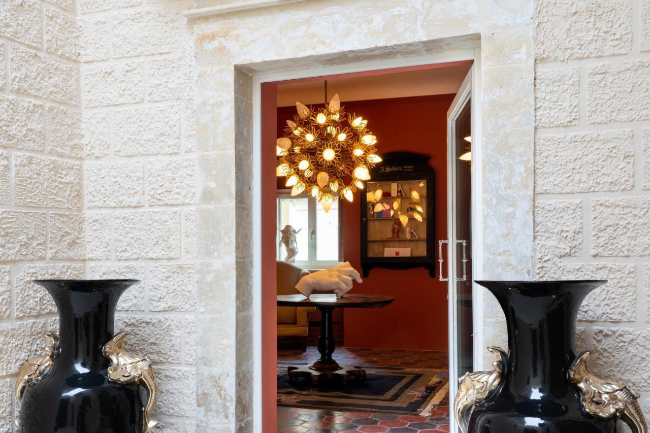 Hotel Q92 Noto Exteriér fotografie